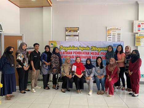 Pelatihan Pembuatan Media Promosi dan Informasi Kesehatan Berbasis Digital